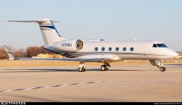 N721MJ | Gulfstream G450 | Private | Martin Pinnau | JetPhotos
