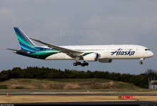 N782HA | Boeing 787-9 Dreamliner | Alaska Airlines | Liz_CyrusZBAA | JetPhotos