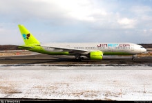 HL7733 | Boeing 777-2B5(ER) | Jin Air | Age | JetPhotos