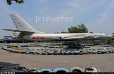30312 | Xian H-6 | China - Air Force | Jonathan He | JetPhotos