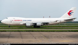 B-2425 | Boeing 747-40BERF | China Cargo Airlines | Li Junlin | JetPhotos