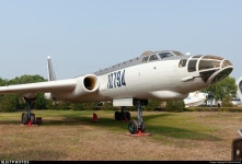 10794 | Xian H-6A | China - Air Force | Steve Brimley | JetPhotos
