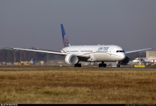 N17002 | Boeing 787-10 Dreamliner | United Airlines | Konstantin von Wedelstaedt | JetPhotos