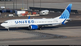 N17300 | Boeing 737-8 MAX | United Airlines | Alec Mollenhauer | JetPhotos