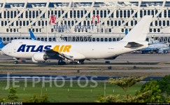 N864GT | Boeing 747-83QF | Atlas Air | Rain738 | JetPhotos