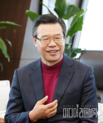 용산구, 기초단체장 공약이행 평가 ‘최우수’ < 사회 < 뉴스 < 기사본문 - K trendy NEWS 용산구, 기초단체장 공약이행 평가 ‘최우수’