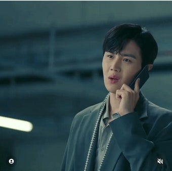 김선호, 오열의 복귀 무대 후 근황...연극 '터칭 더 보이드' 산악인... NEWS) 김선호, 오열의 복귀 무대 후 근황...연극 '터칭 더 보이드...