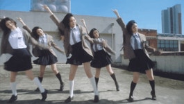 써클차트, NewJeans Ditto 글로벌K-pop차트 2개월 연속 1위... NEWS) 써클차트,  NewJeans Ditto  글로벌K-pop차트 2개월 연속 1위