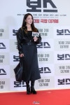 [KtN 포토] 배우 이소연, 영화 ‘보스’ VIP 시사회서 올블랙 카리스마로 포토월 접수 < 연예/스포츠 ...