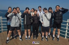 [강릉여고 배구부 2026 ③] 학교와 지역 사회, 함께 만든 결속 < 사회 < 뉴스 < 기사본문 - KtN (K trendy NEWS) [강릉여고 배구부 2026 ③]... 