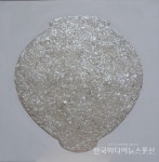 오정 작가 초대전, 달항아리...담다. 개최 자개 영롱함과 아름다움... 초대전, 달항아리...담다. 개최 자개 영롱함과 아름다움 감상포인트 전해... 