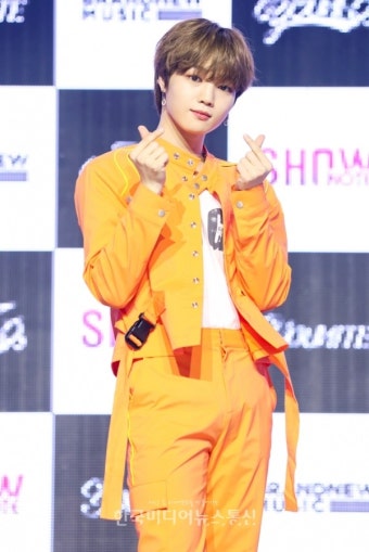 [KM포토] 유나이트 은호 '빠져드는 시선' < 포토뉴스 < 방송연예 < MP (Media Post) < 기사본문 - 한국미디어뉴스통신 [KM포토] 유나이트 은호...