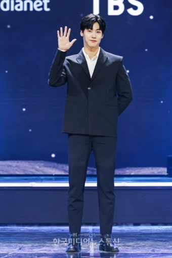 [KM포토] 엔플라잉 이승협 '처음으로 프로듀서로 오디션 참여, 재밌고 설레' < 포토뉴스 < 방송연예 < MP (Media Post) < 기사본문...