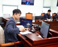 유영일 위원장, 전세임대 법률상담 지원 실태 점검과 연인산 도립공원의 재선충병 피해 방지 철저 < 경기 < 전국 < 기사본문 - 한국미디어뉴스통신... 