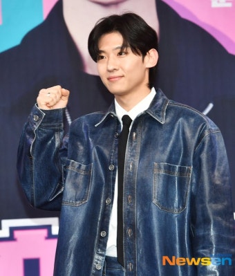 【PHOTO】WEi キム・ヨハン＆DEXら、MBCの新番組「大学体戦：少年選手村」制作発表会に出席― スポニチ Sponichi Annex 芸能...