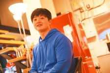 [인물탐구]황가람, 반딧불에서 별이 된 사나이 ① 마산 소년, 홍대의... [인물탐구]황가람, 반딧불에서 별이 된 사나이 ① 마산 소년, 홍대의... 