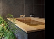 어머, 세상에! 욕실에서 휴가를 보낸다고? 완전 기절