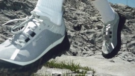 👟 [슈톡/ShoeTalk #249] HYPEBEAST 100, 배고픈 푸마, 무신사 용산, 노다 투자 성공, 프라다 신발, 뉴발란스 x Sashiko Gals, 루이비통... 