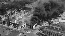 해피엔드를 시켰는데 테크노가 왔어요🎛️