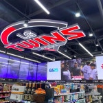 [슈퍼마켓 10월 Vol.2] 가을 하늘만큼이나 높아지는 야구의 인기⚾