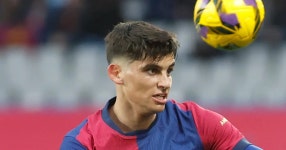 제라르 마르틴, 꾸준한 활약으로 바르사 수비의 새 옵션으로 자리매김 - MANIA