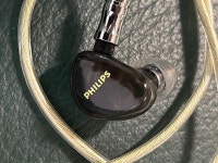 생태계 교란 종이 등장했다 - 필립스 TAE7009 이어폰 - DVDPrime