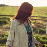 평범한 일상 속의 주인공이 되는, 여성의류쇼핑몰 ‘뷰자데’ < 뷰티 < LIFE & CULTURE < 기사본문 - 엠디저널 평범한 일상 속의 주인공이 되는... 