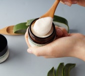 (주)누바, 꽃물 화장품 닥터플로라 리브랜딩 < 뷰티 < LIFE & CULTURE < 기사본문 - 엠디저널 (주)누바, 꽃물 화장품 닥터플로라 리브랜딩