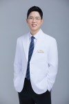 비수술 치료부터 암재활까지, 치료 이후의 삶으로 이어지는 진료 - 홍제오늘튼튼의원 유현준 대표원장 < 병원&의원 < 의료/제약 < 기사본문... 