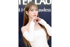 아이유, 컴백 예열 제대로...2주 연속 케이타운포유 주간차트 1위