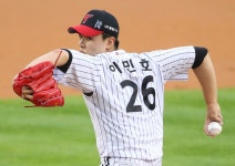 ‘지고는 못살아~’ 이민호 2주만에 완벽한 설욕…LG 스윕도 복수? < 국내야구 < 스포츠 < 기사본문 - MHN / 엠에이치앤 ‘지고는 못살아... 