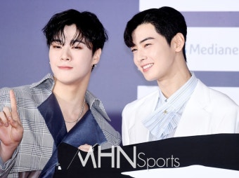 아스트로 문빈-차은우 '안구정화 비주얼'[포토] < 포토 < 연예 < 기사본문 - MHN스포츠 아스트로 문빈-차은우 '안구정화 비주얼'[포토]