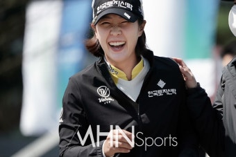 박지영 '2022 첫 우승 도전'[포토] < 포토 < 골프 < 스포츠 < 기사본문 - MHN스포츠 박지영 '2022 첫 우승 도전'[포토]