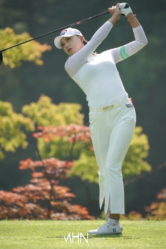문정민 '장타 여왕의 완벽한 티샷'[포토] < 포토뉴스 < 골프뉴스... 기사본문 - MHNsports / MHN스포츠 문정민 '장타 여왕의 완벽한 티샷'[포토]