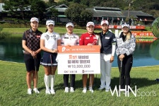 1:1, OK세리키즈 팀 VS OK읏샷 팀 나란히 기부금 전달[포토] < 포토뉴스 < 골프 < 스포츠 < 기사본문 - MHN / 엠에이치앤 1:1, OK세리키즈 팀... 