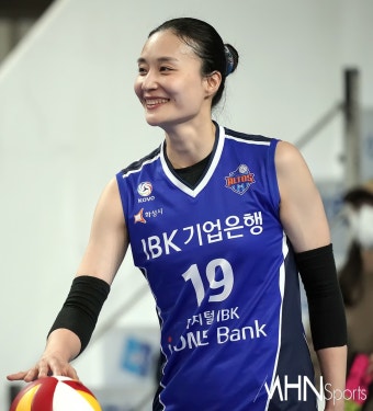 [Ms포토] 표승주 '여유 넘치는 미소' < 포토뉴스 < 배구 < 스포츠 < 기사본문 - MHN스포츠 / MHN Sports [Ms포토] 표승주 '여유 넘치는 미소'