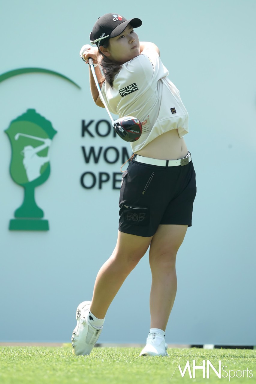 홍정민, 생애 첫 메이저대회 우승! KLPGA 챔피언십에서 출발점 대파