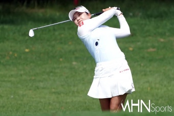 [Ms포토] 유서연 '연속 버디 노리는 환상의 아이언샷' < 포토 < 골프 < 스포츠 < 기사본문 - MHN [Ms포토] 유서연 '연속 버디 노리는 환상의 아이언샷'