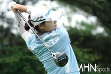 [Ms포토] 이가영 힘차게 날리는 티샷 < 포토 < 골프 < 스포츠 < 기사본문 - MHN [Ms포토] 이가영 힘차게 날리는 티샷