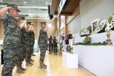 해병대, 순직 故 채수근 상병 보국훈장 광복장 추서 < 정치/사회 < 뉴스... 해병대, 순직 故 채수근 상병 보국훈장 광복장 추서 - MHN / 엠에이치앤