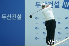 [Ms포토] 정윤지 두산건설 위브 챔피언십 우승 노리는 티샷 < 포토뉴스 < 골프 < 스포츠 < 기사본문 - MHN / 엠에이치앤 [Ms포토] 정윤지... 