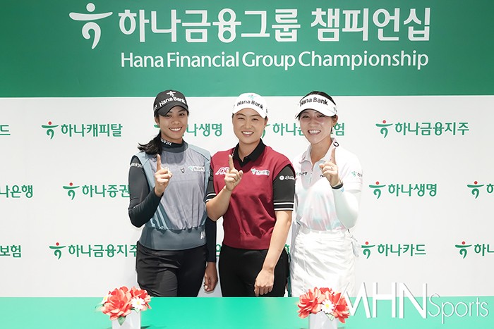윤이나, KLPGA 투어 하나금융그룹 챔피언십 선두 수성 중 유지 중!