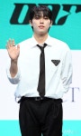 [Ms포토] 온앤오프 MK 전역 후 물 오른 비주얼 < 포토뉴스 < 연예... [Ms포토] 온앤오프 MK 전역 후 물 오른 비주얼 - MHN / 엠에이치앤