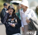 [Ms포토] 박소혜 (허)다빈이 응원왔어요 < 포토뉴스 < 골프 < 스포츠... 엠에이치앤 [Ms포토] 박소혜 (허)다빈이 응원왔어요 - MHN / 엠에이치앤