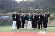 엠에이치컴퍼니(MH COMPANY) | 함께' < 포토뉴스 < 골프 < 스포츠 < 기사본문 - MHN / 엠에이치앤 [Ms포토] 임진희 '대회 운영 브리온 컴퍼니 식구들과 함께' - MHN / 엠에이치앤