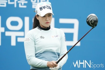 [mhn포토] 지한솔 '정신 집중' < 포토뉴스 < 골프뉴스 < 스포츠뉴스 < 기사본문 - MHN스포츠 / 엔터테인먼트 뉴스 [mhn포토] 지한솔 '정신 집중'