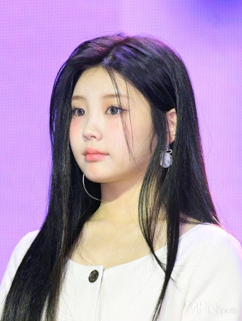 [mhn포토] 아일릿 원희 '풋풋한 신인' < 포토뉴스 < 연예뉴스 < 기사본문 - MHNsports / MHN스포츠 [mhn포토] 아일릿 원희 '풋풋한 신인'
