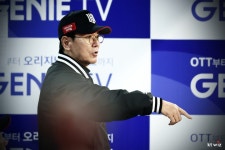 [공식] 선수단 철수 kt 이강철 감독 경고 조치 < KBO < 국내야구 < 스포츠 < 기사본문 - MHN / 엠에이치앤 [공식] 선수단 철수 kt 이강철 감독... 