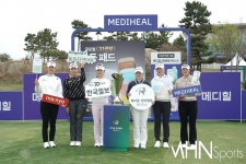 [mhn포토] 메디힐 한국일보 챔피언십 공식포토콜 '여왕은 누구에게... [mhn포토] 메디힐 한국일보 챔피언십 공식포토콜 '여왕은 누구에게' - MHN... 