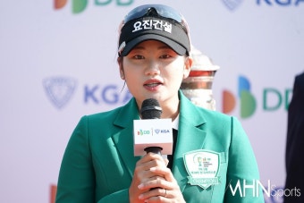 [mhn포토] 120번째 도전 우승 차지 한 노승희, 감사합니다 < 포토뉴스 < 골프 < 스포츠 < 기사본문 - MHN스포츠 / MHN Sports [mhn포토] 120번째...